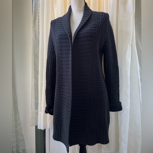 Old Navy Black Knit Cardigan - Picture 3 of 12